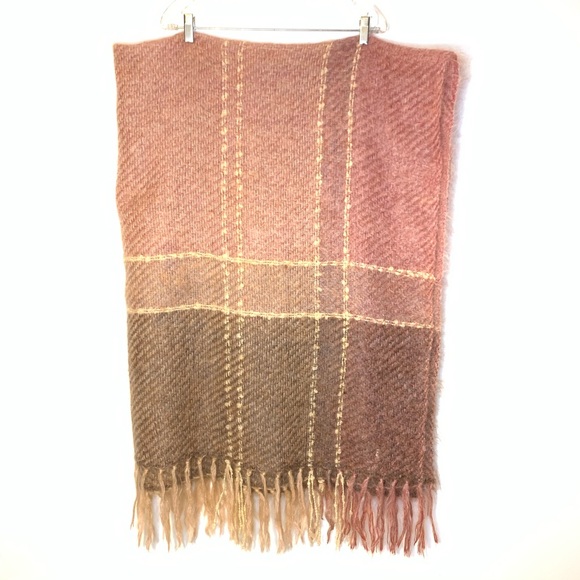 Churchill Weavers Bedding Vtg Churchill Weavers Large Blanket Throw